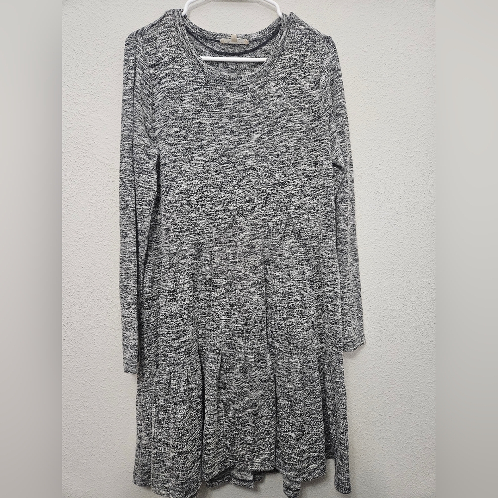Lou And Grey Loft Medium Marled Grey Jersey Tiered Knee Length Dress Drop Waist